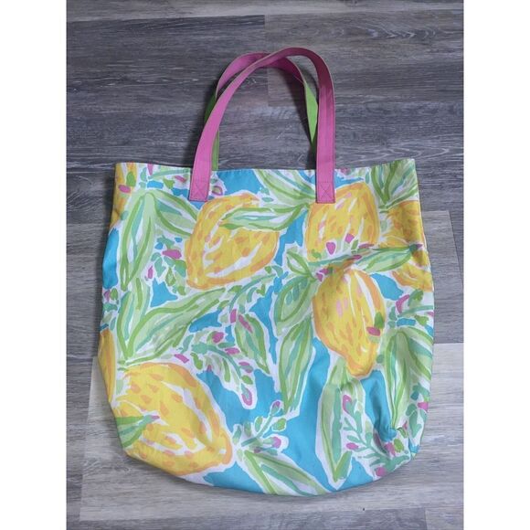 Lilly Pulitzer by Estee Lauder Large Tote Pink Green Handle Yellow Blue - Picture 5 of 6